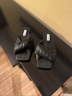 Steve Madden Black Twisted Knot Slide Mules